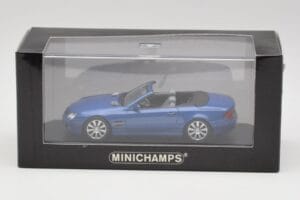 Mercedes SL R230 Tanzanite Blue Minichamps 1:43 B66962250 Diecast - image 4 of 4