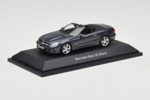 Mercedes SL R230 Tenorit Grey Metallic Minichamps 1:43 B66962392 Diecast - image 2 of 4
