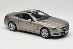 Mercedes SL500 R231 Dark Grey Matt Norev 1:18 183590 Diecast - image 7 of 9