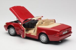 Mercedes SL500 R129 Red Revell 1:18 08927 Diecast - image 5 of 8