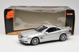 Mercedes SL55 AMG R230 Silver Maisto 1:18 36894 Diecast - image 8 of 8