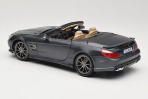 Mercedes SL65 AMG Black Series R230 Matte Black Maisto 1:18 36198 Diecast - image 7 of 8