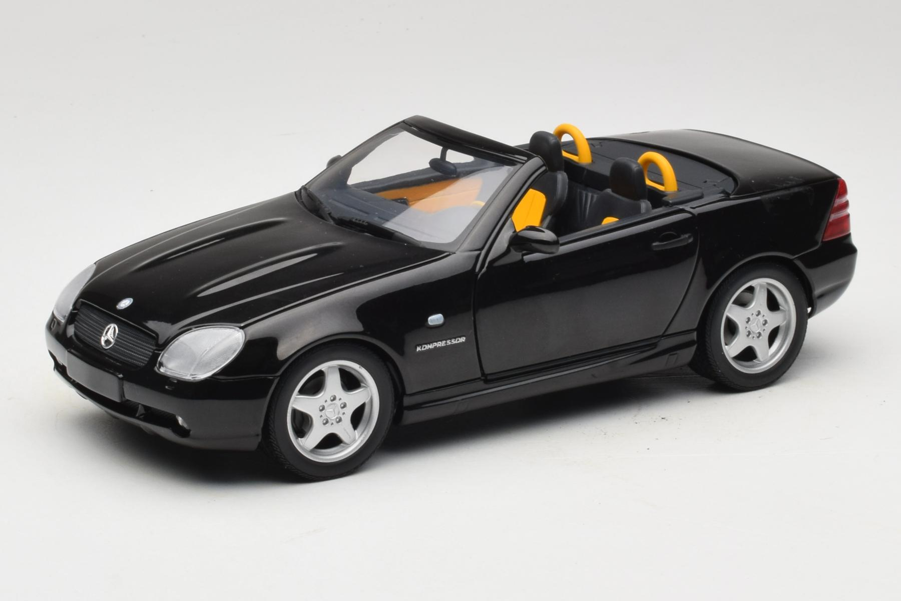 Mercedes SLK R170 230 AMG Black Minichamps 1:18