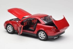 Mercedes SLK 230 R170 Red Maisto 1:18 56023 Diecast - image 6 of 9