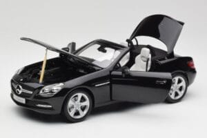 Mercedes SLK R172 Magnetite Black Minichamps 1:18 B66960514 Diecast - image 2 of 8