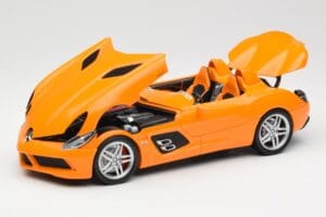 Mercedes SLR McLaren C199 Stirling Moss AMG Solarbeam Metallic Minichamps 1:18 100038400 Diecast - image 2 of 8