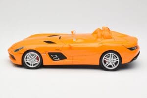 Mercedes SLR McLaren C199 Stirling Moss AMG Solarbeam Metallic Minichamps 1:18 100038400 Diecast - image 4 of 8