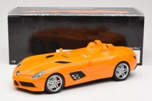 Mercedes SLR McLaren C199 Stirling Moss AMG Solarbeam Metallic Minichamps 1:18 100038400 Diecast - image 8 of 8