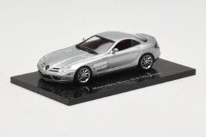 Mercedes SLR McLaren Crystal Silver Minichamps 1:43 B66961974 Diecast - image 2 of 4