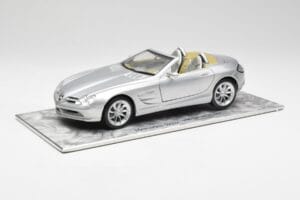Mercedes SLR Vision Roadster Liquid Silver Maisto 1:18 B66963208 Diecast