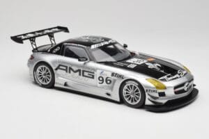 Mercedes AMG SLS C197 GT3 Team AMG China #96 M. Hakkinen / C. Cheng Zhuhai 6th 2011 Minichamps 1:18 151113196 Diecast - image 4 of 6