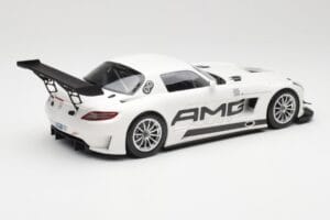 Mercedes AMG SLS C197 GT3 Street White Minichamps 1:18 151123107 Diecast - image 2 of 6