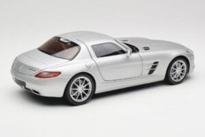 Mercedes SLS AMG C197 Iridium Silver Minichamps 1:18 100039026 Diecast - image 3 of 8