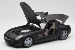 Mercedes SLS AMG C197 Matte Black Minichamps 1:18 100039027 Diecast - image 2 of 8