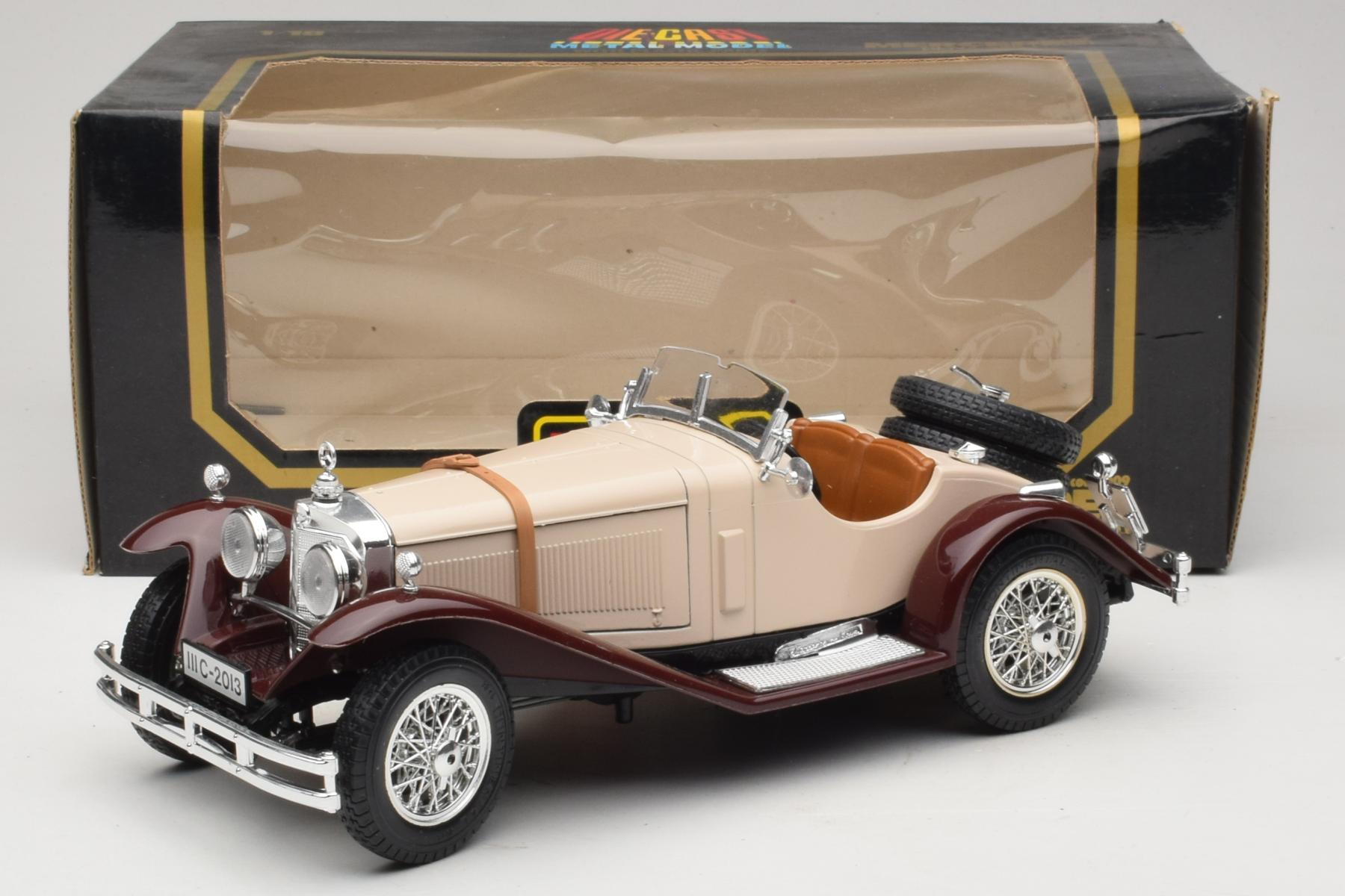 Bburago Mercedes SSK 1:18 Diecast Beige Dark Red