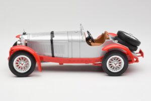 Mercedes SSK Silver & Red Bburago 1:18 3009-M2 Diecast - image 3 of 6