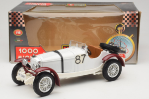 Mercedes SSKL #87 R. Caracciola Mille Miglia 1931 Bburago 1:18 3202 Diecast - image 6 of 6