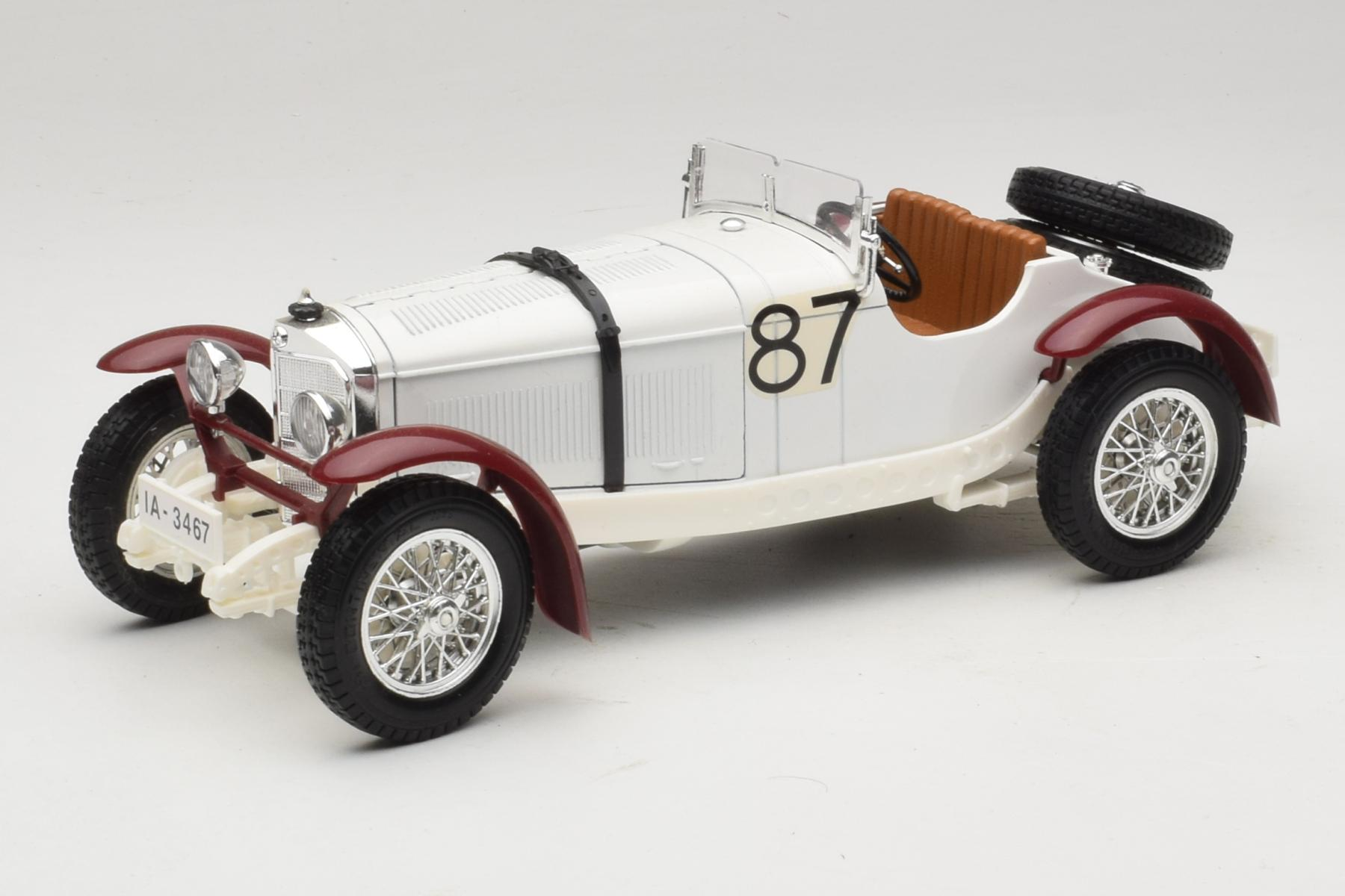Bburago Mercedes SSKL #87 Caracciola 1931 1:18