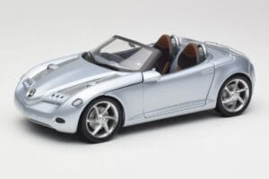 Mercedes Vision SLA Silver Gate 1:18 B66962114 Diecast