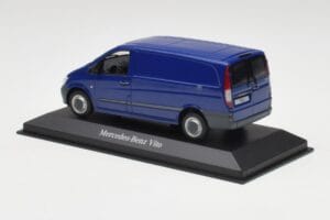 Mercedes Vito Atlantis Blue Minichamps 1:43 B66960525 Diecast - image 3 of 4