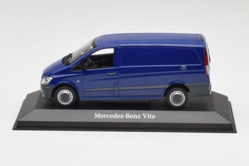 Mercedes Vito Atlantis Blue Minichamps 1:43 B66960525 Diecast