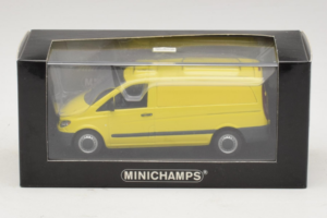 Mercedes Vito Kastenwagen Yellow Minichamps 1:43 400032260 Diecast - image 4 of 4