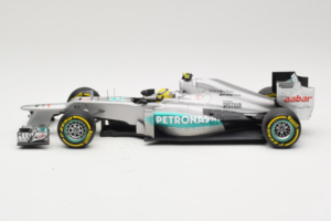 Mercedes W03 #8 N. Rosberg Mercedes AMG Petronas 2012 Minichamps 1:18 110120008 Diecast - image 3 of 7