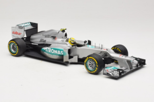 Mercedes W03 #8 N. Rosberg Mercedes AMG Petronas 2012 Minichamps 1:18 110120008 Diecast - image 4 of 7