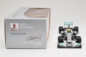 Mercedes W03 #8 N. Rosberg Mercedes AMG Petronas Showcar 2012 Minichamps 1:18 110120078 Diecast - image 6 of 7