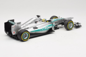 Mercedes W04 #9 N. Rosberg Mercedes AMG Petronas Showcar 2013 Minichamps 1:18 110130079 Diecast - image 2 of 7