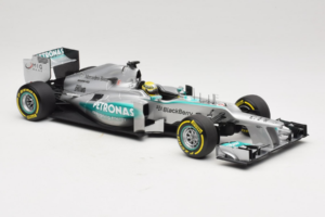 Mercedes W04 #9 N. Rosberg Mercedes AMG Petronas Showcar 2013 Minichamps 1:18 110130079 Diecast - image 4 of 7