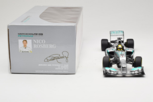 Mercedes W04 #9 N. Rosberg Mercedes AMG Petronas Showcar 2013 Minichamps 1:18 110130079 Diecast - image 6 of 7