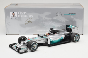 Mercedes W05 #44 L. Hamilton Mercedes AMG Petronas Chinese Grand Prix Winner 2014 Minichamps 1:18 110140244 Diecast - image 7 of 7
