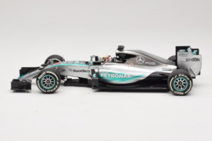 Mercedes W06 #44 L. Hamilton Mercedes AMG Petronas Australian Grand Prix Winner 2015 Minichamps 1:18 110150044 Diecast - image 3 of 7