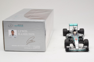 Mercedes W06 #44 L. Hamilton Mercedes AMG Petronas Australian Grand Prix Winner 2015 Minichamps 1:18 110150044 Diecast - image 6 of 7