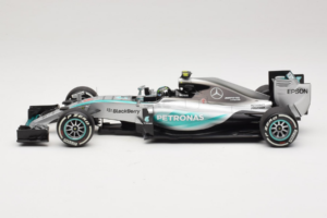 Mercedes W06 #6 N. Rosberg Mercedes AMG Petronas Australian Grand Prix 2015 Minichamps 1:18 110150006 Diecast - image 3 of 7