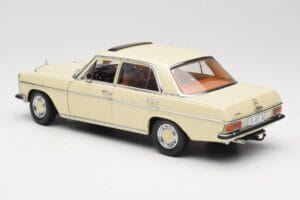 Mercedes W115 Strich 8 Cream Sun Star 1:18 4581 Diecast - image 7 of 8