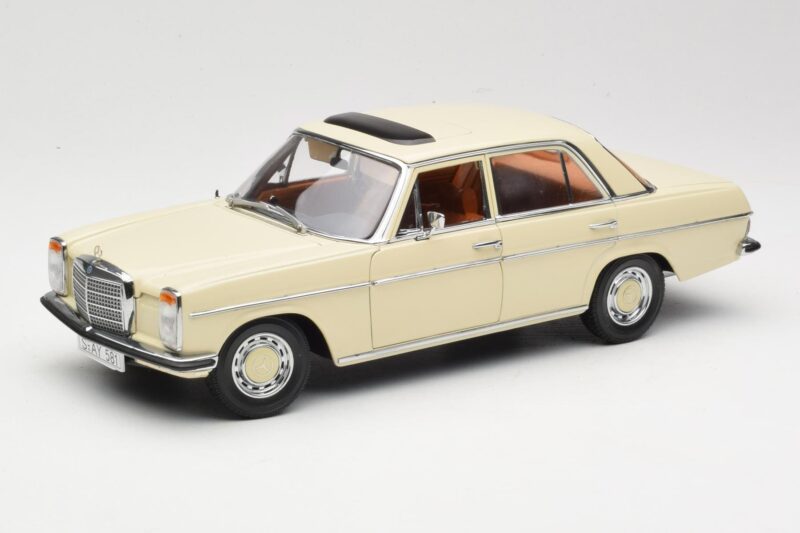 Mercedes W115 Strich 8 Cream Sun Star 1:18 Mercedes W115 Strich 8 Cream Sun Star 1:18 4581 Diecast