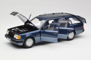 Mercedes 300D W124 T-Modell Nautical Blue Norev 1:18 183962 Diecast - image 2 of 8