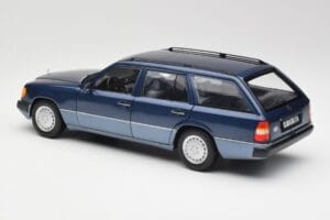 Mercedes 300D W124 T-Modell Nautical Blue Norev 1:18 183962 Diecast - image 7 of 8