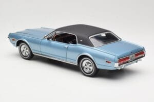 Mercury Cougar XR-7 Blue Sun Star 1:18 1562 Diecast - image 7 of 8