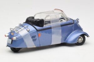 Messerschmitt KR200 Blue Revell 1:18 08944 Diecast - image 2 of 6