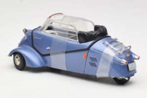 Messerschmitt KR200 Blue Revell 1:18 08944 Diecast - image 5 of 6