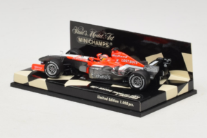 MF1 M16 #18 T. Monteiro MF1 Racing Showcar 2006 Minichamps 1:43 400060088 Diecast - image 3 of 5