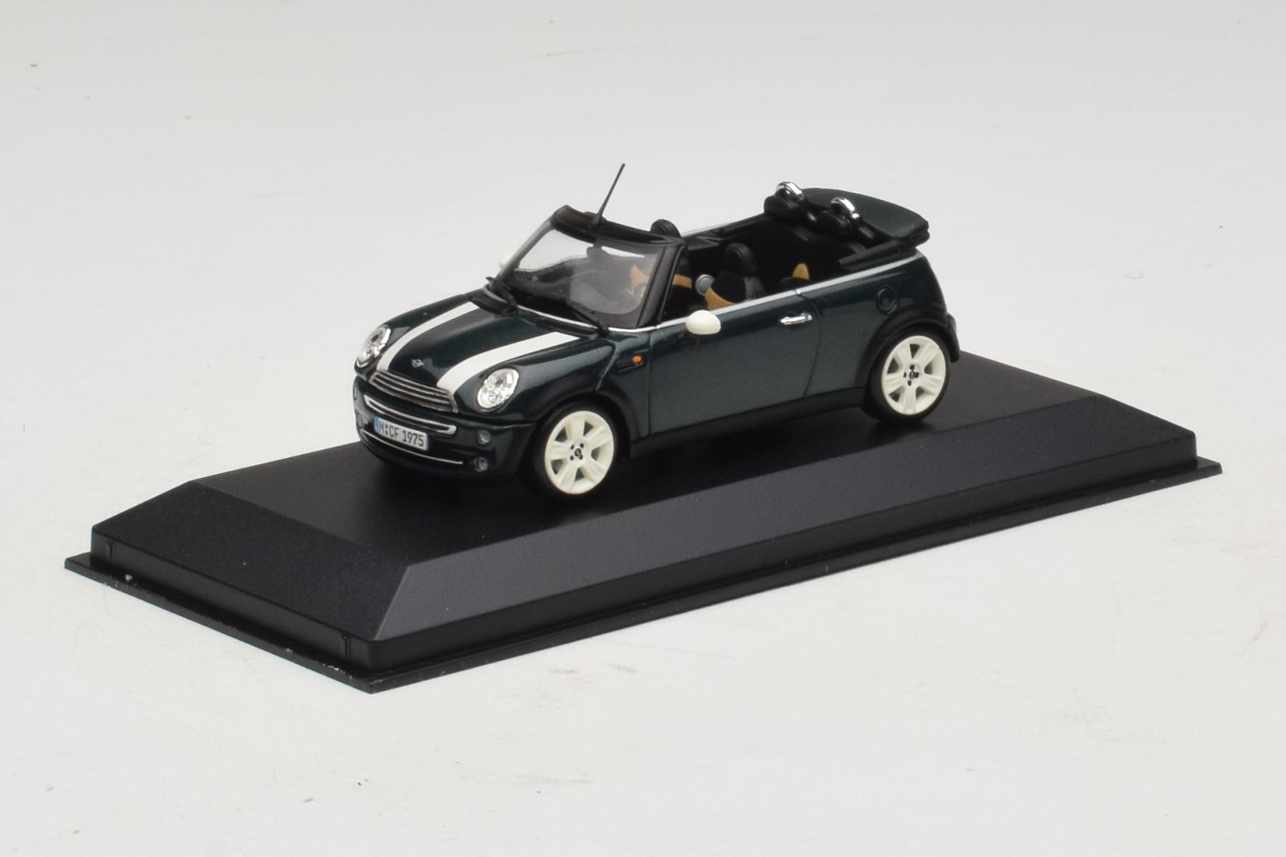 Minichamps Mini Cooper Cabriolet 1:43 Green