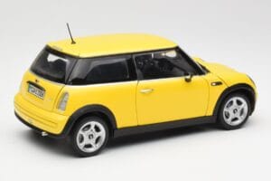 Mini Cooper One R50 Aerodynamics Package Yellow Kyosho 1:18 80430148553 Diecast - image 3 of 8