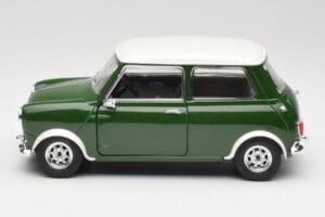 Mini Cooper S British Racing Green & Old English White Solido 1:18 8021 Diecast - image 4 of 8