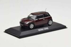 Mini One R50 Dark Red With Black Roof Minichamps 1:43 MINI008 Diecast - image 2 of 5