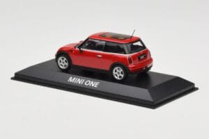 Mini One R50 Red With Red Roof Minichamps 1:43 MINI001 Diecast - image 3 of 5