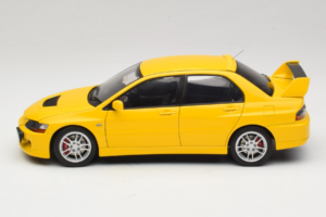 Mitsubishi Lancer Evolution IX GSR Yellow AUTOart 1:18 77192 Diecast - image 4 of 8